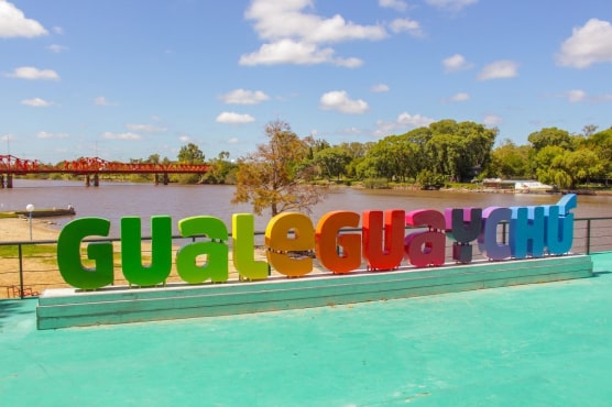 Pasajes en micro a Gualeguaychú